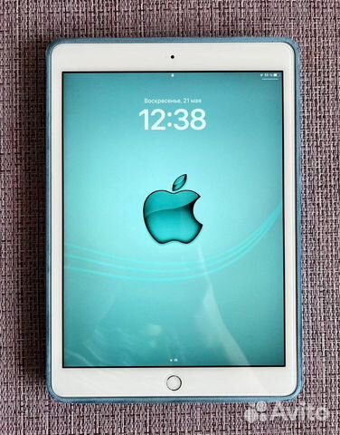 Apple iPad 8 32Gb Silver (Ростест)