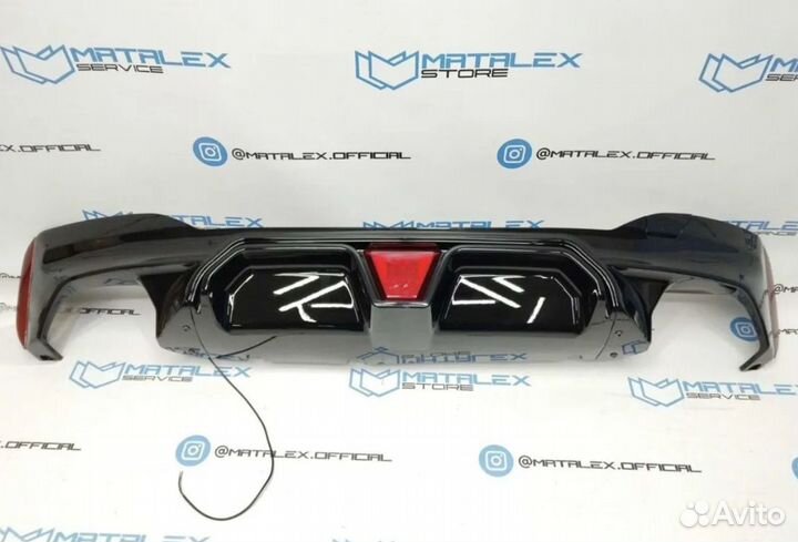 BMW G30 Диффузор стиль CS F90 со стоп сигналом