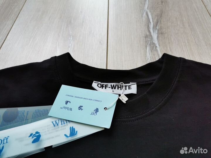 Футболка Off-White Kaws