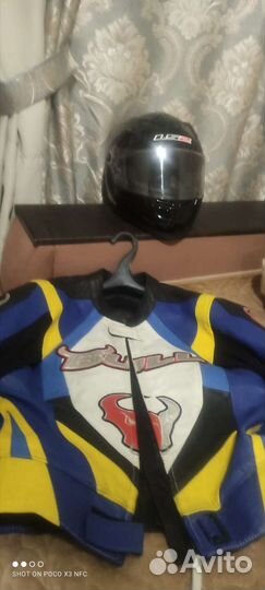 Мотокомбинезон шлем