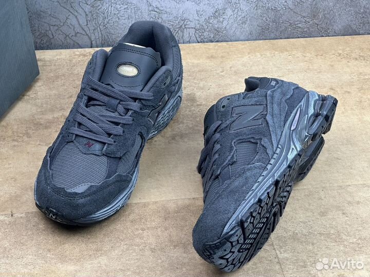 Кроссовки New Balance 2002R Protection Pack