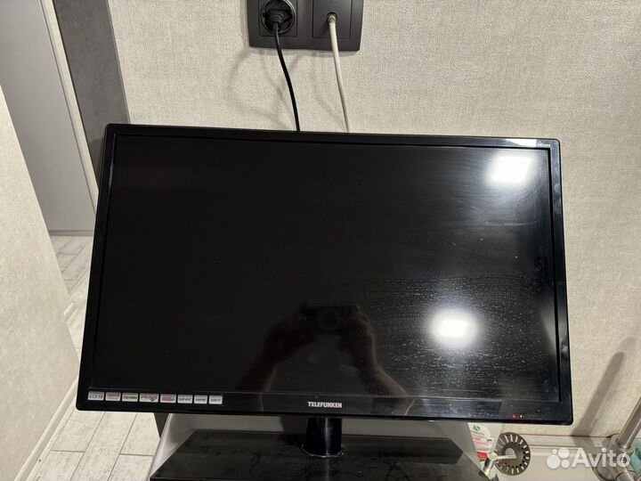 Телевизор telefunken TF-LED29S21