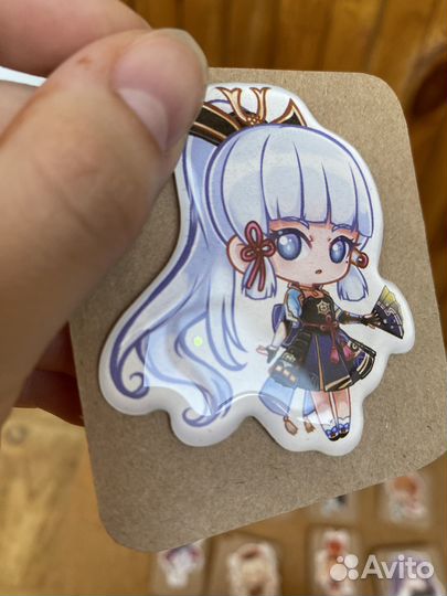 Аниме значки Геншин