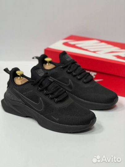 Кроссовки Nike Zoom чёрные 4