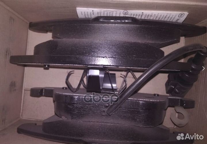 Колодки тормозные audi Q3 11/VW sharan 10/TIG