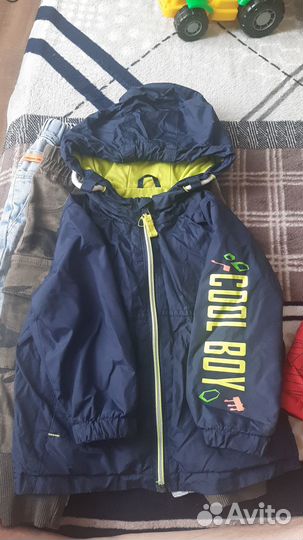 Продам детские вещи