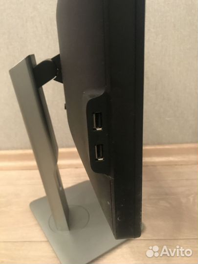 Монитор Dell p2012ht