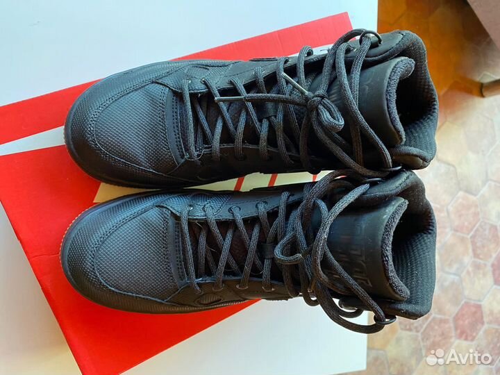 Кроссовки мужские nike