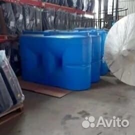 Емкость для воды пластиковая