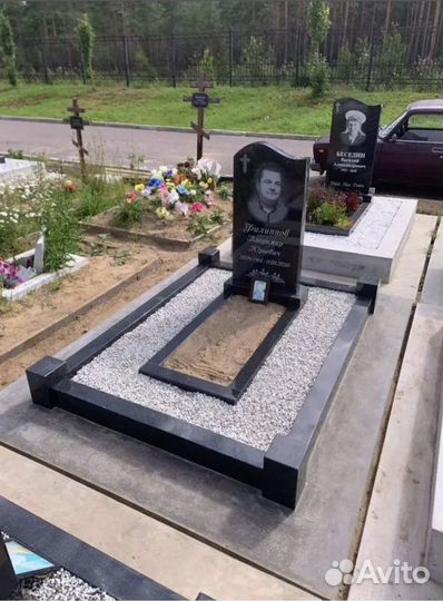 Памятники на могилу