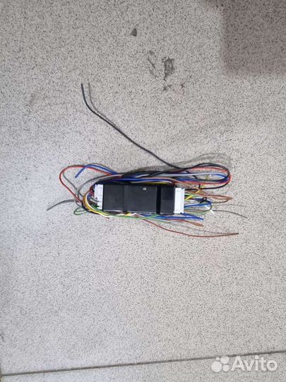 Блок переходник для кнопок сиденья W463