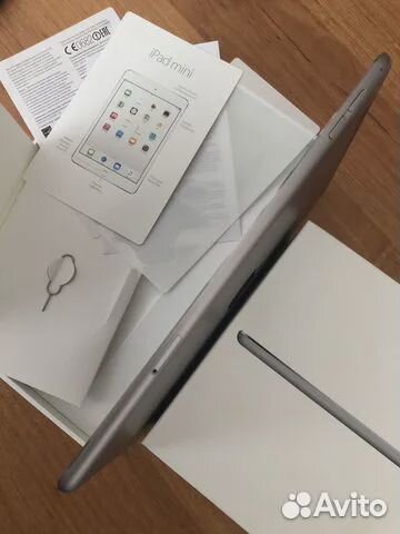 iPad mini 4 (на запчасти или восстановление)