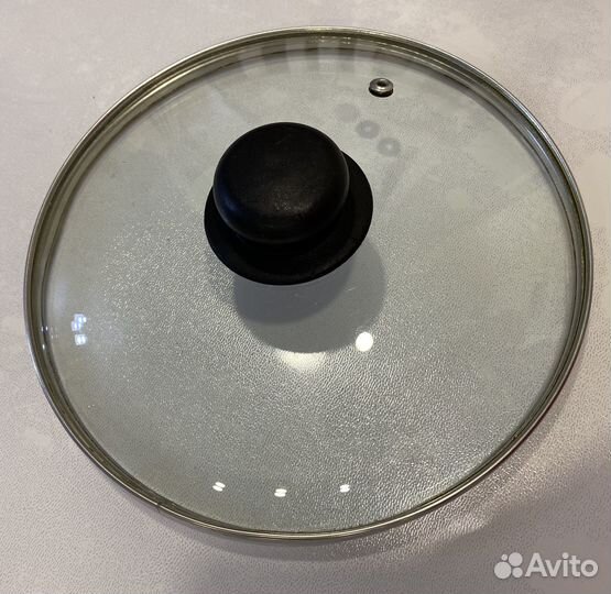 Крышки стеклянные разных диаметров