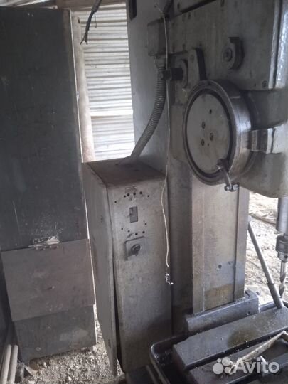 2Н135 Станок вертикально-сверлильный