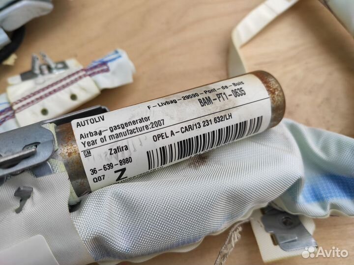 Шторка безопасности на Опель Зафира Б
