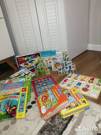 Развивающие игрушки