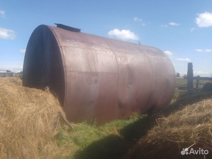 Продам емкость 25кубов