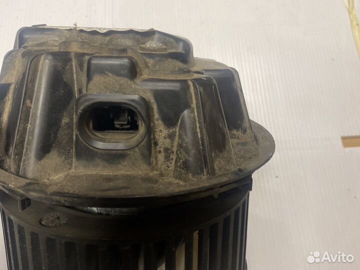 Моторчик печки Renault Logan 1 с кондиционером