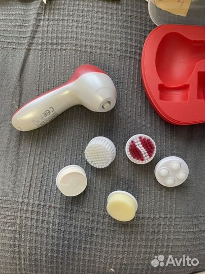 Аппарат по уходу за лицом и ногтями