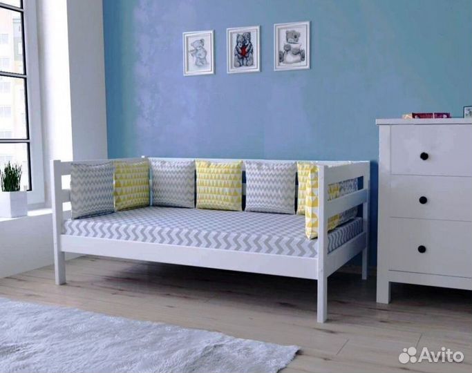 Кровать детская из массива Бука