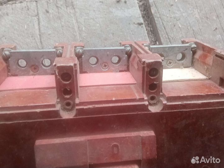 Автомат на 400 а производство СССР