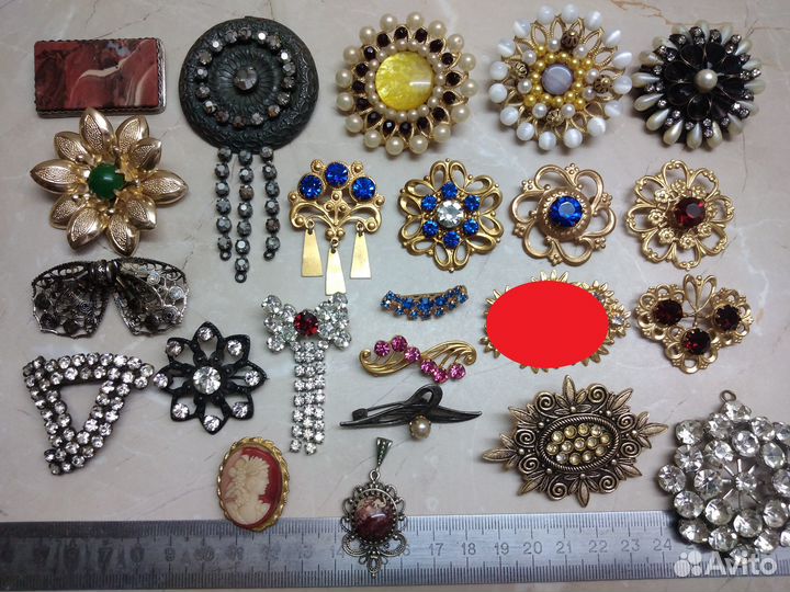 Броши, кулоны. Винтаж. времён СССР. чсср