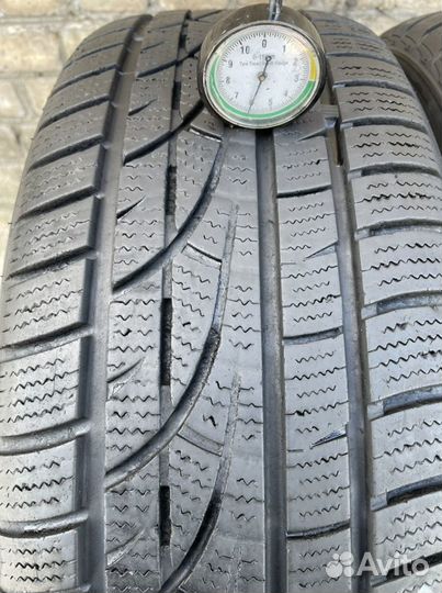 Hankook Winter I'Cept EVO 215/55 R17