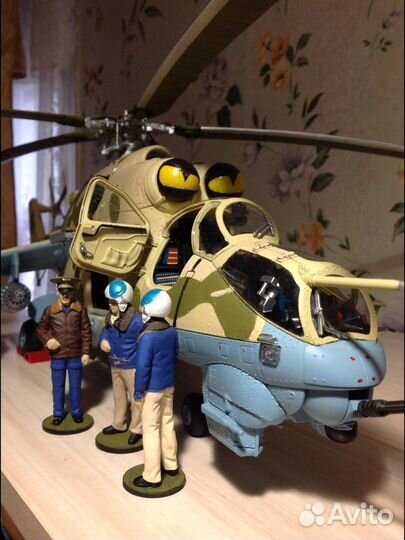 Модель вертолета ми-24 1:24