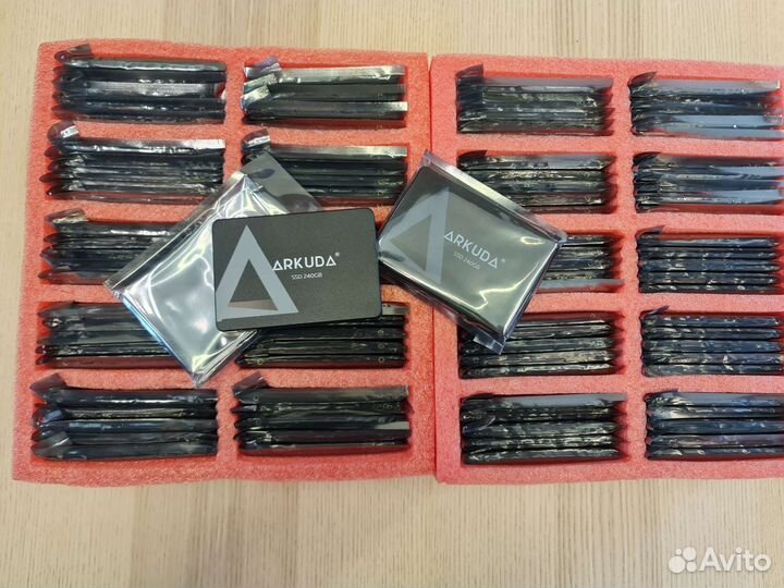 SSD 240GB - новый 3г. гарантия