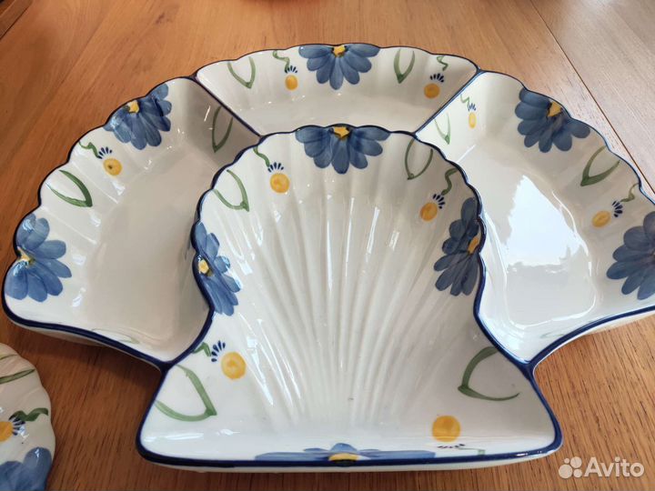 Большая сервировочная тарелка салатница ракушка