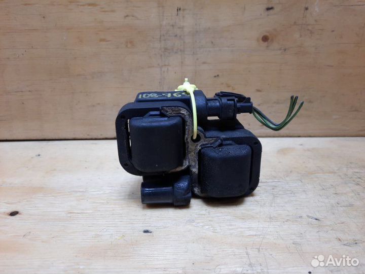 Катушка зажигания Mercedes-Benz E320 W210 112.941