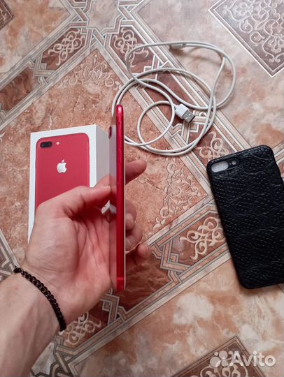 Телефон iPhone 7 plus 128гб