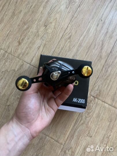 Катушка мультипликаторная кастинговая