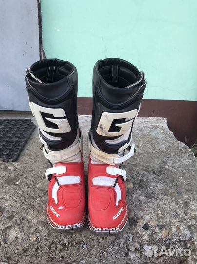 Мотоботы кроссовые