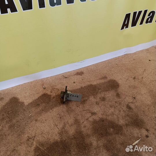 Резистор печки Kia Rio 3 Hyundai Solaris 1