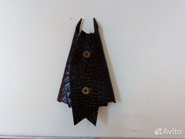 Ключница в виде летучей мыши(Натуральная кожа)