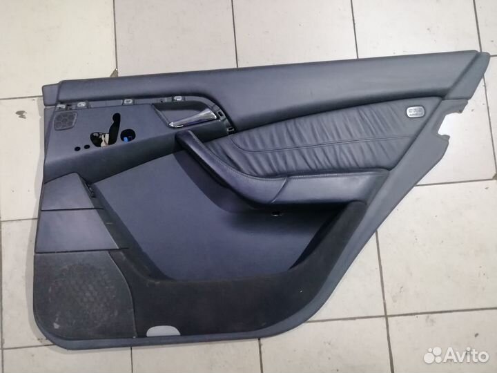 Обшивки дверей Mercedes W220