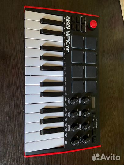Akai MPK mini