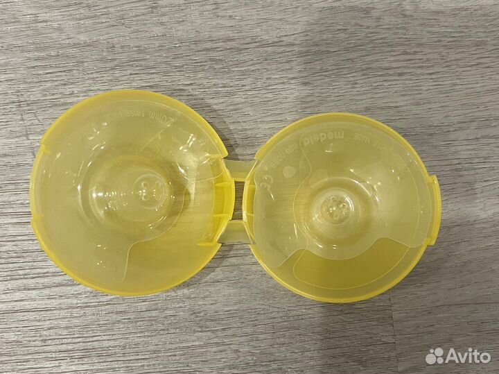 Накладки на грудь medela