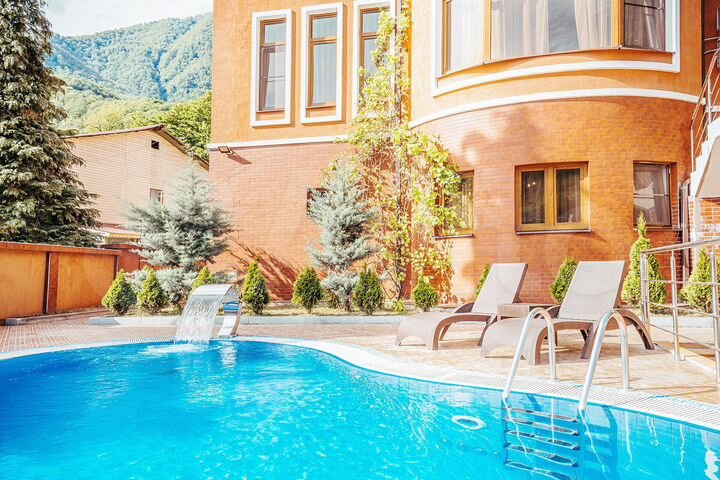 Гостиница, 700 м²