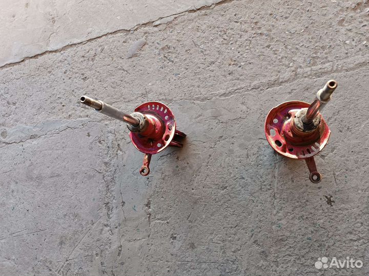 Передние стойки priora