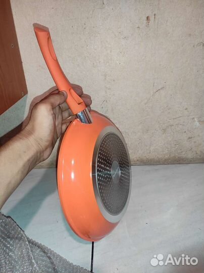 Сковорода новая