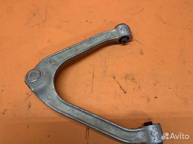 Рычаг подвески верхний передний левый Infiniti