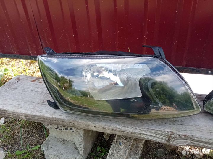 Фары на ладу гранту