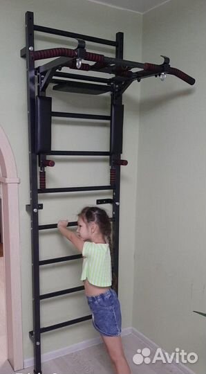 Шведская стенка с турником и брусьями новая