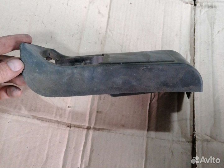 Крышка гур 4B0972807