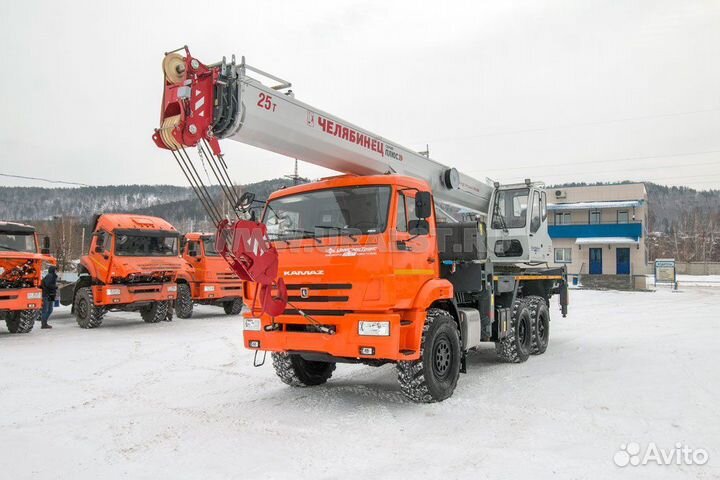 Челябинец (ЧМЗ) КС-55732-25-28, 2023