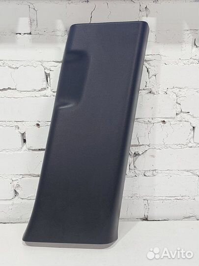 Внутренняя панель стойки B правая Land Rover Range