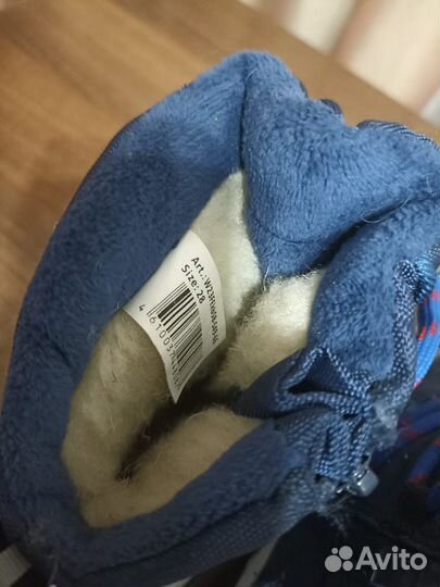 Кроссовки зимние детские 28