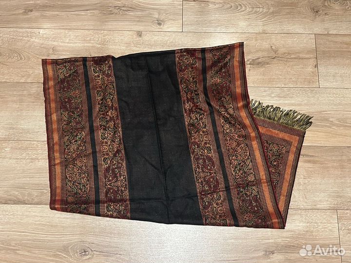 Палантин женский с узором 190х65 см